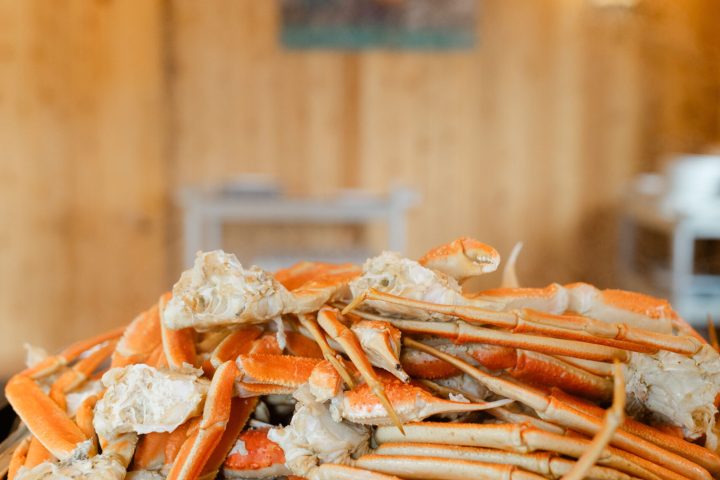 a tray of food on a grill